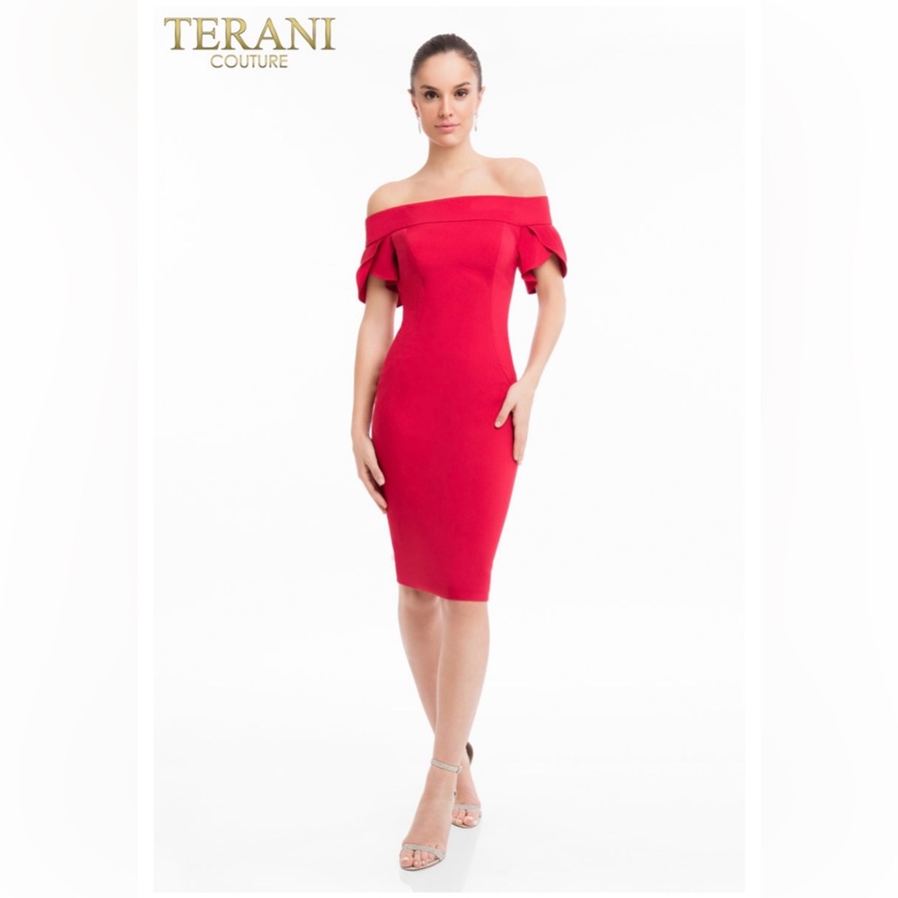 NWT Terani Couture COCKTAIL 1821C7014 in color Berry